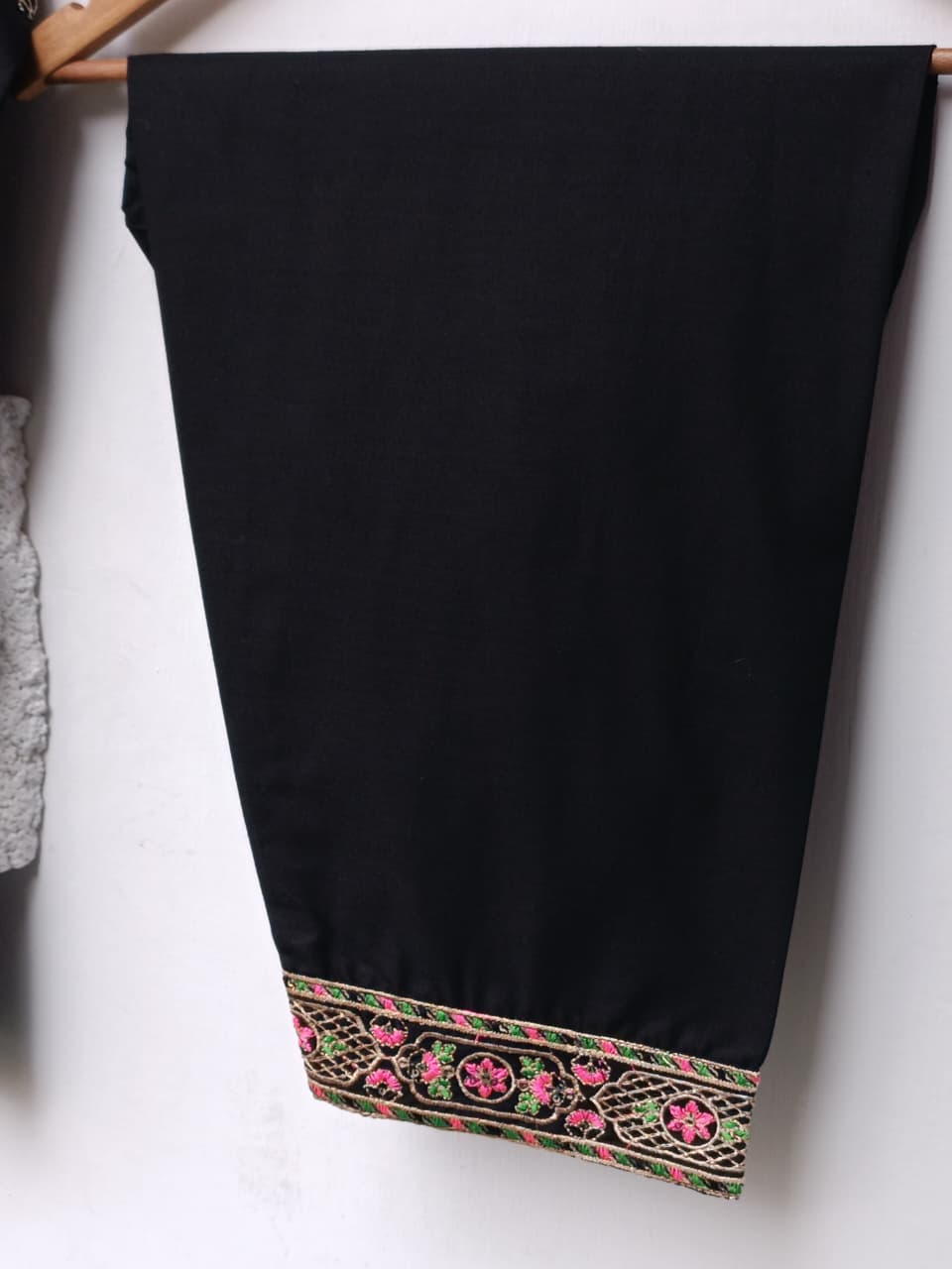 UZMA KIDS (BLACK)