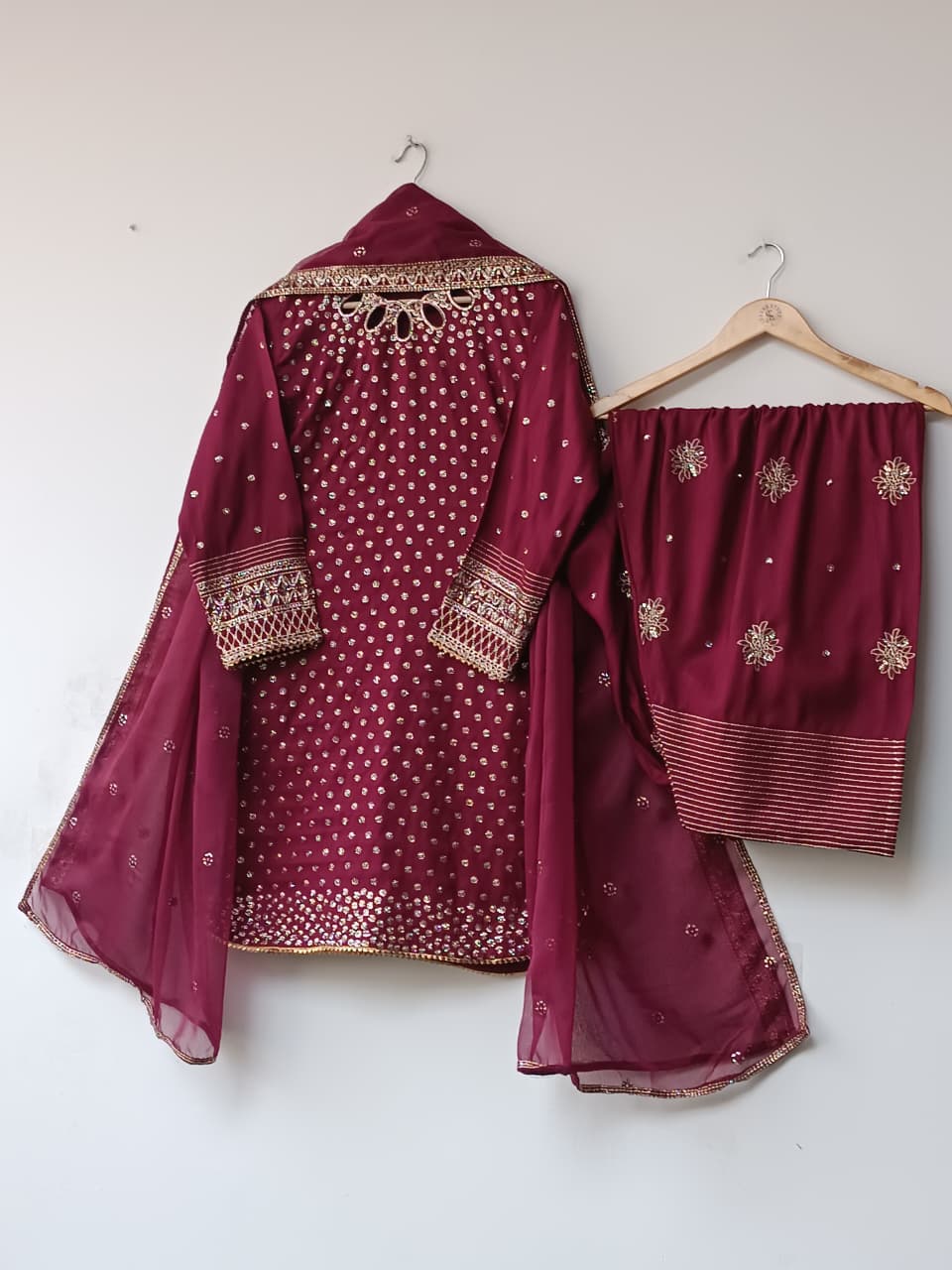 CAREEN (MAROON)