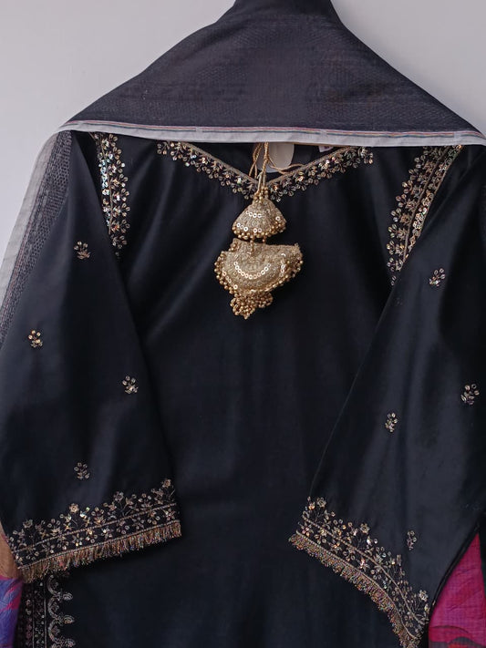 CHAHAT (BLACK)