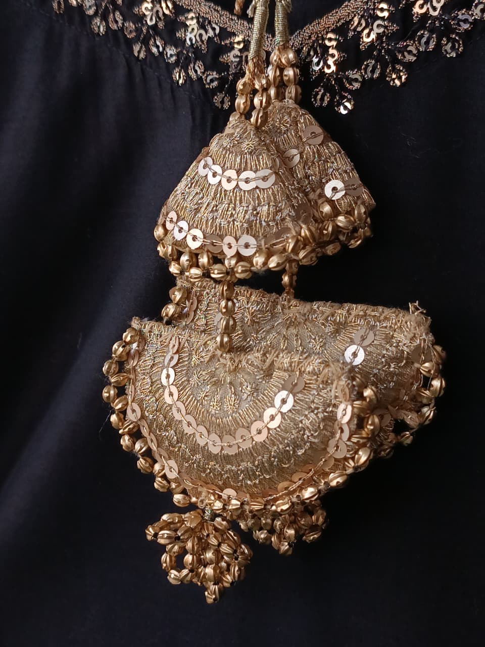 CHAHAT (BLACK)