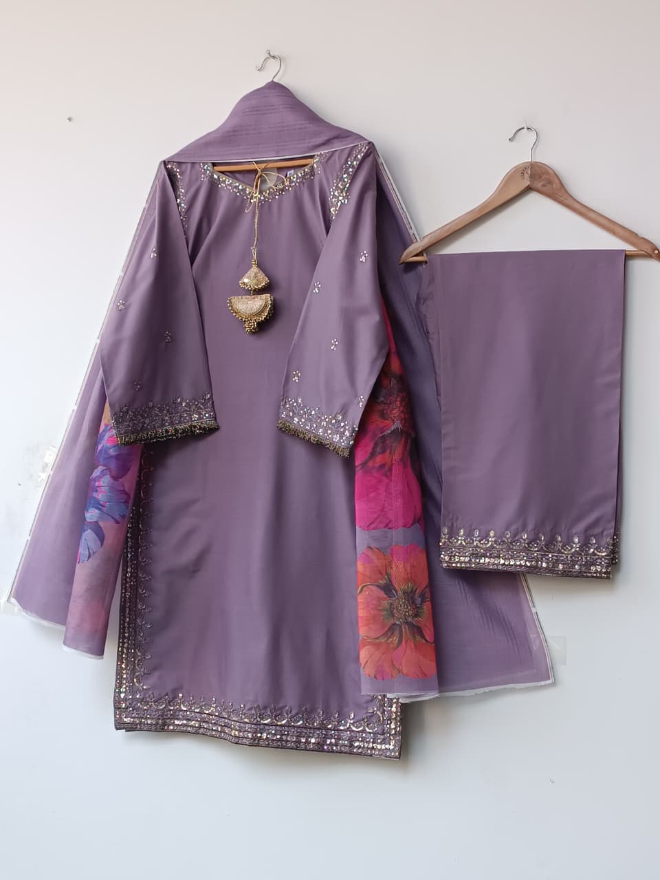 CHAHAT (LILAC)