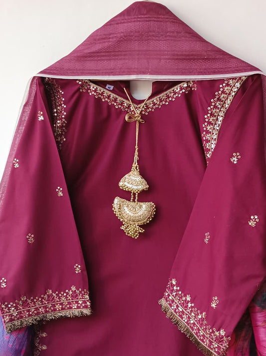 CHAHAT  (ROYAL GARNET)