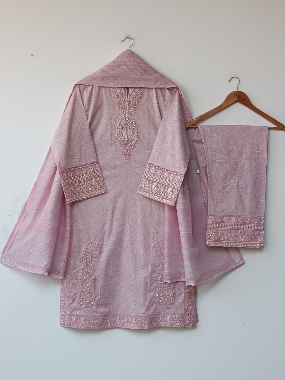 FIYA (B PINK)