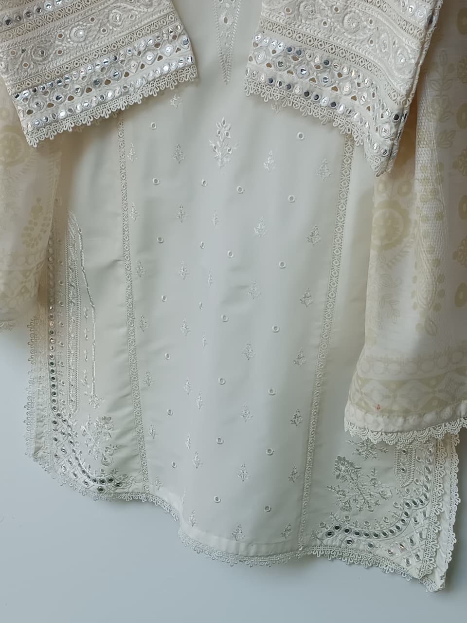 HUMA (IVORY)