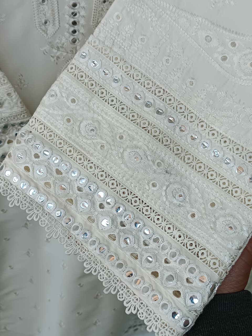 HUMA (IVORY)