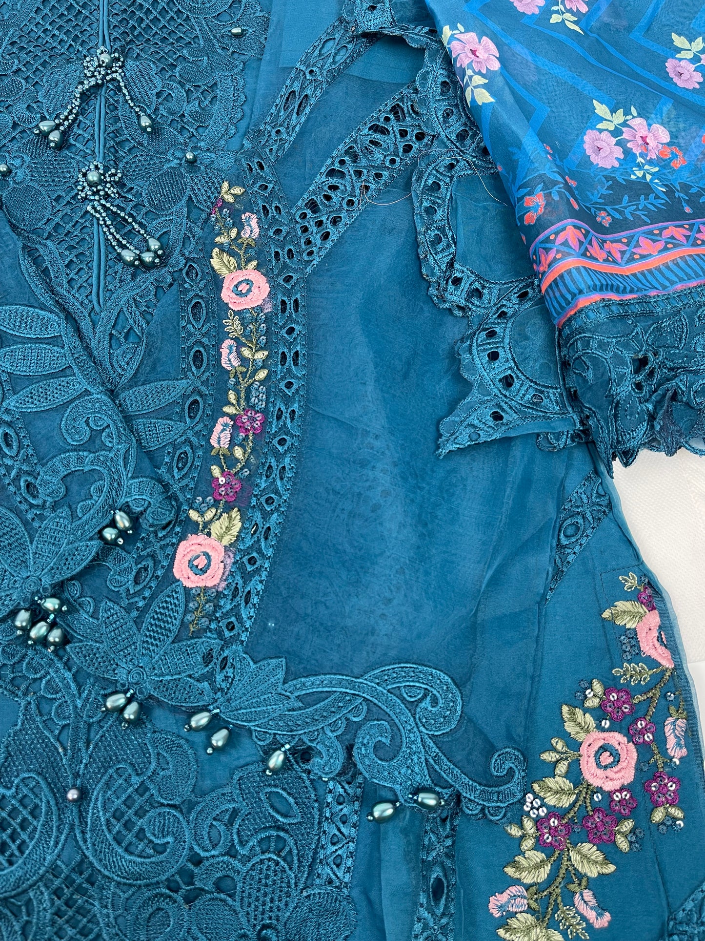 Luxury 3-Piece Stitched Organza Suit – Zinc Floral