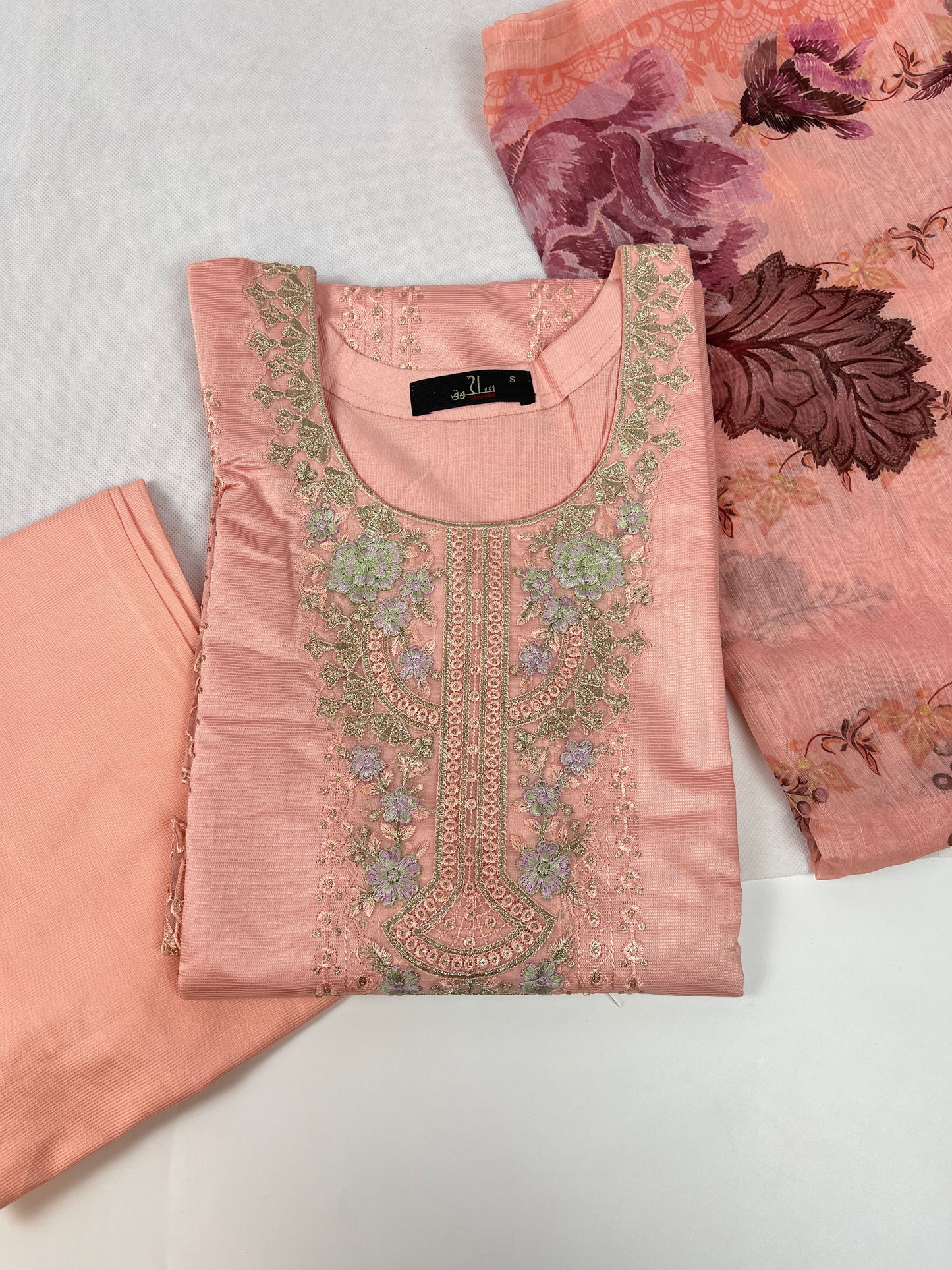 Premium 3-Piece Stitched Doriyan Lawn Suit – Soft Pink &amp; Floral