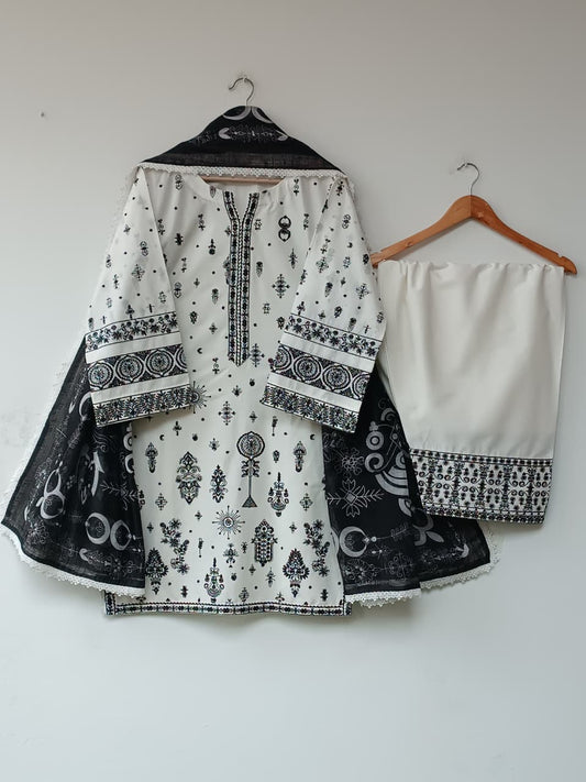 IZZAH (OFF WHITE)