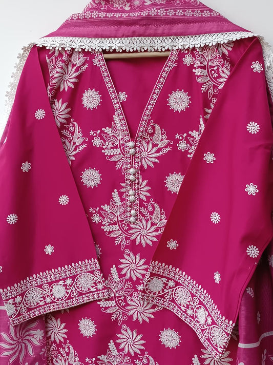 MARIO (MAGENTA)