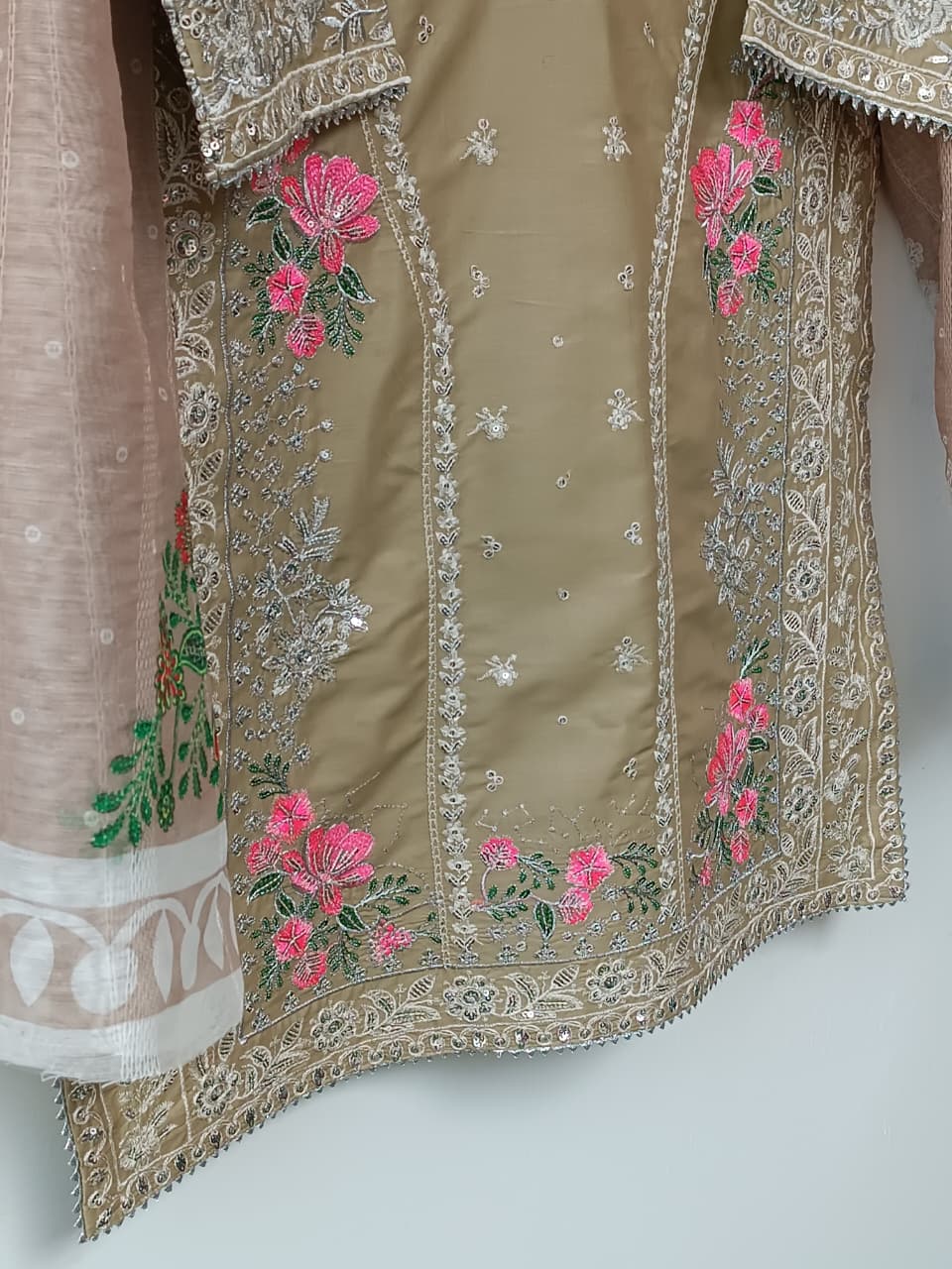 NIMMU (BEIGE)