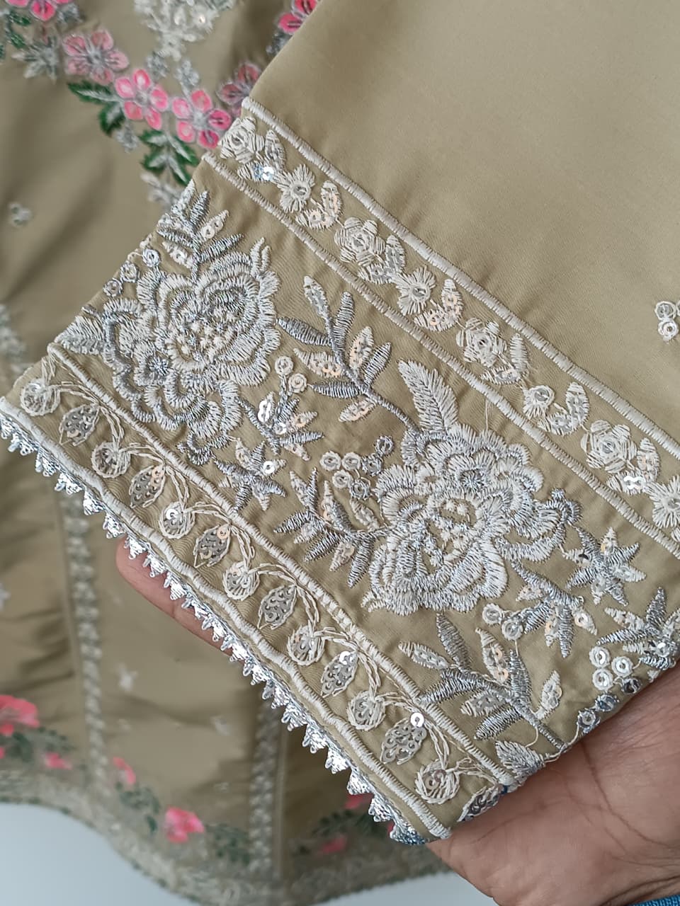 NIMMU (BEIGE)