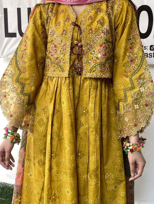 PILAR (MUSTARD)