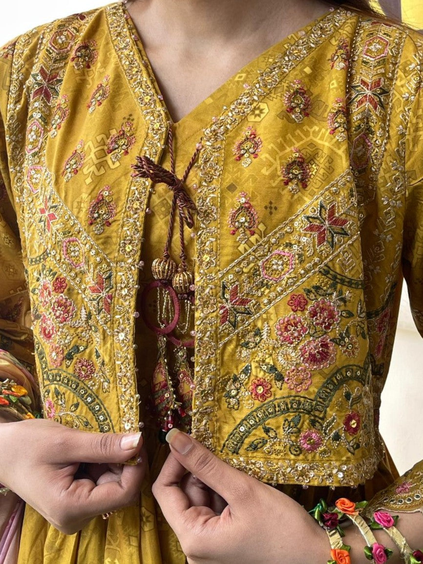 PILAR (MUSTARD)