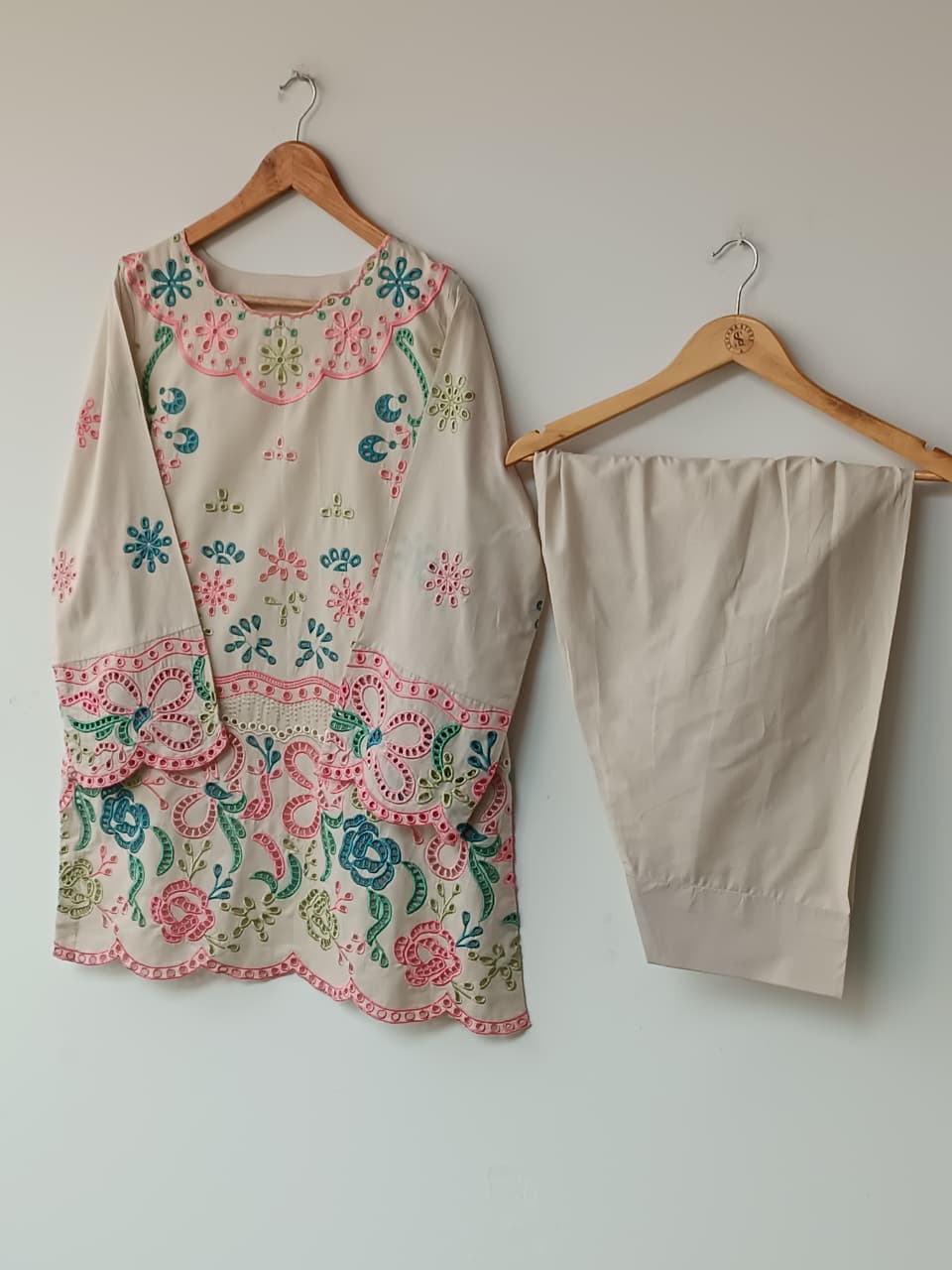RUMISA (BEIGE)