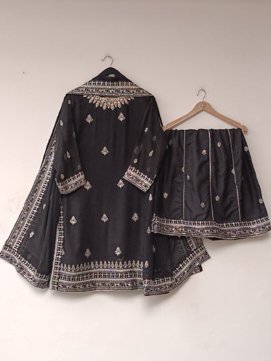 TAMINA (BLACK)