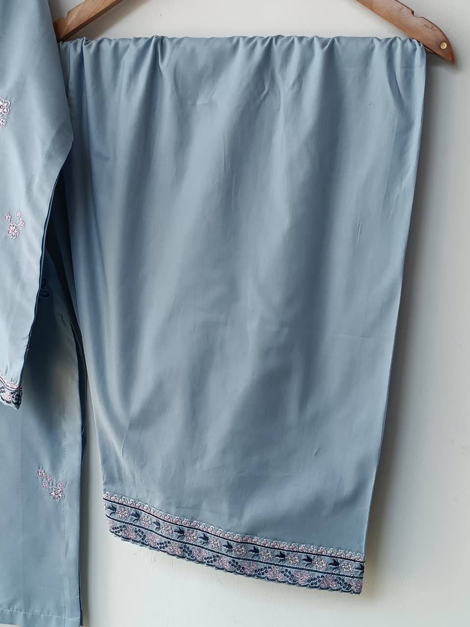 TARA (SKY BLUE)