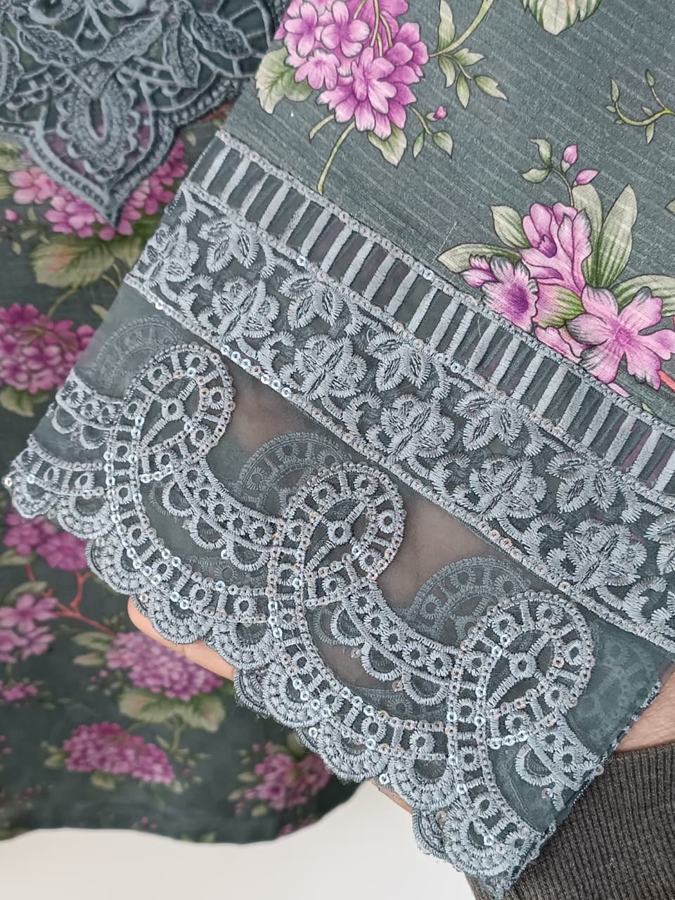 TASHFEN (GRAY)
