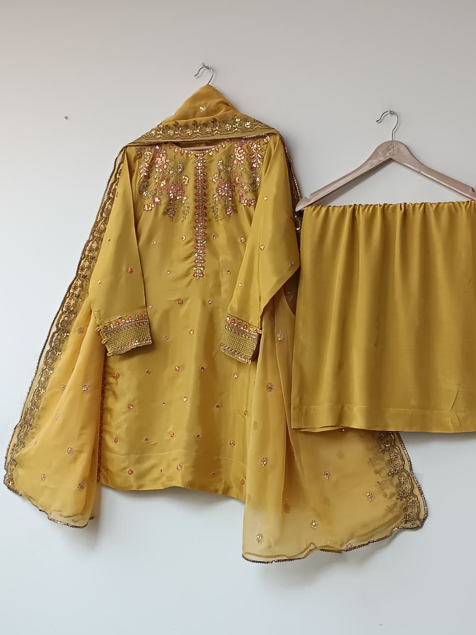 TAZEEM (MUSTARD)