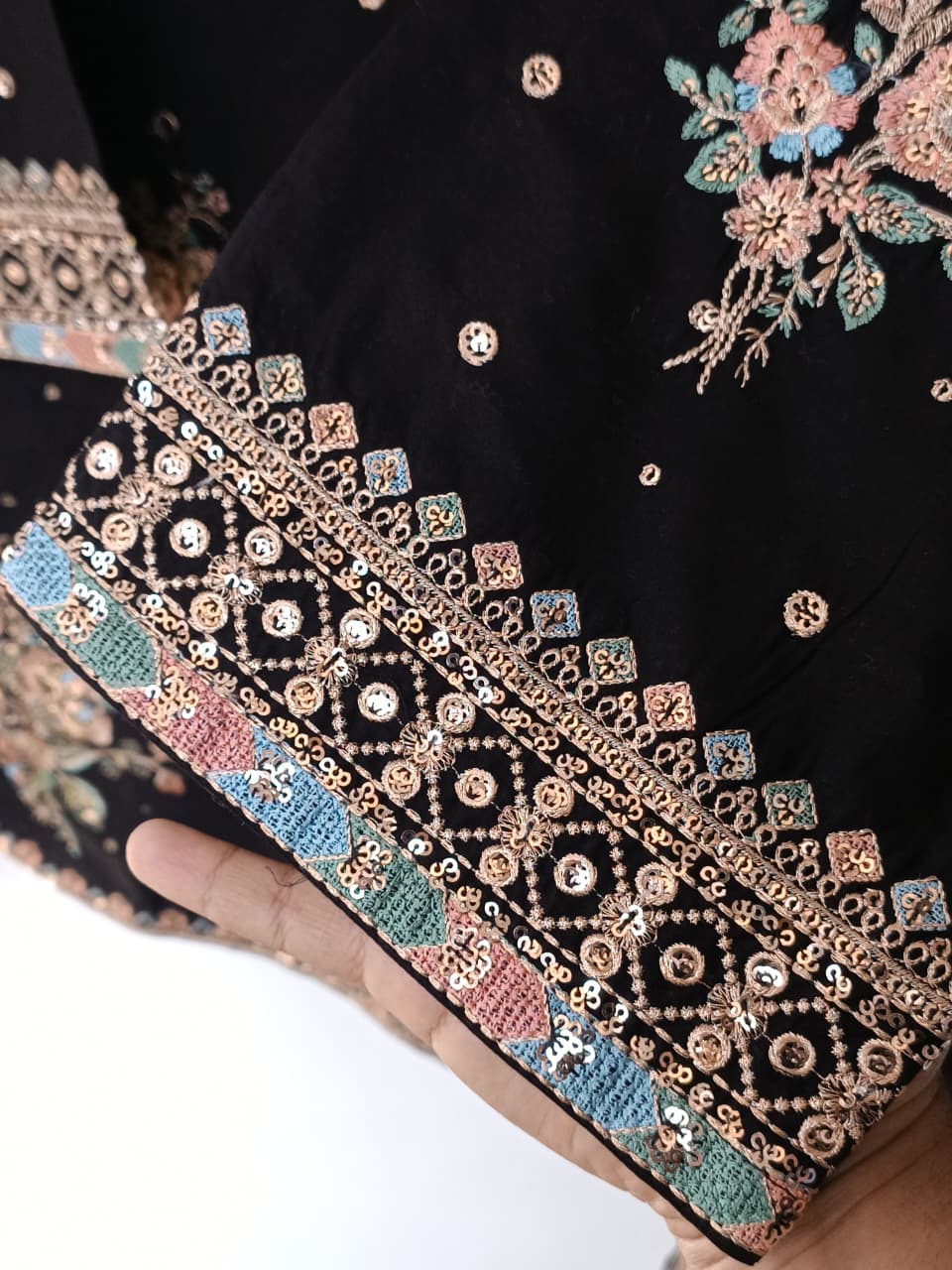 UKASHA COTTON (BLACK)
