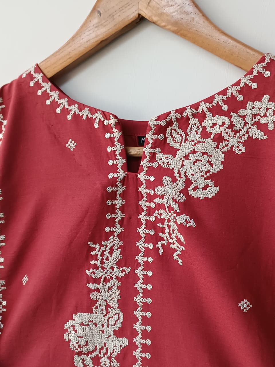 UMAYA (BRICK RED)