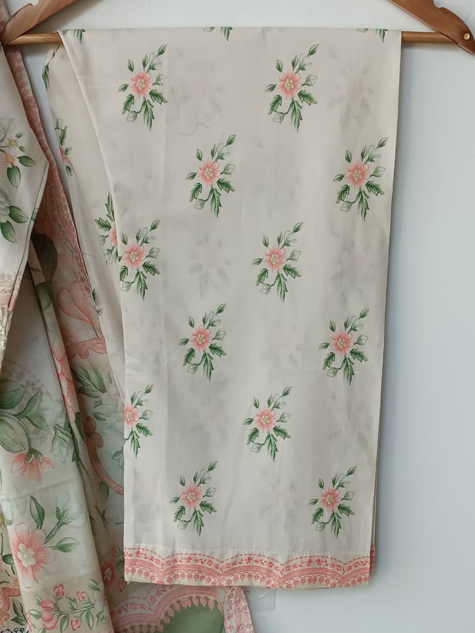 USHNA (IVORY)