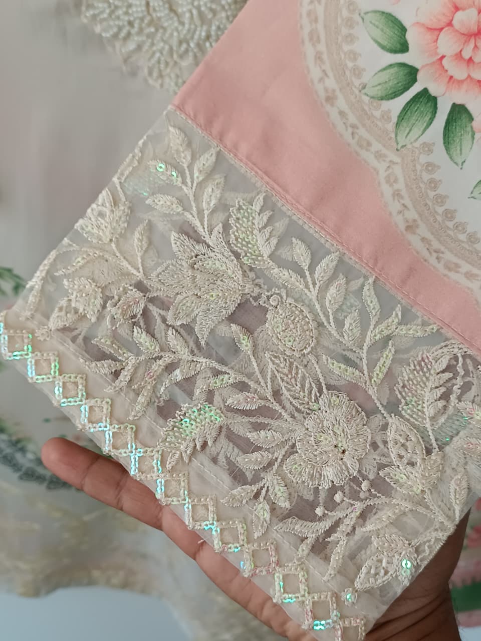USHNA (IVORY)