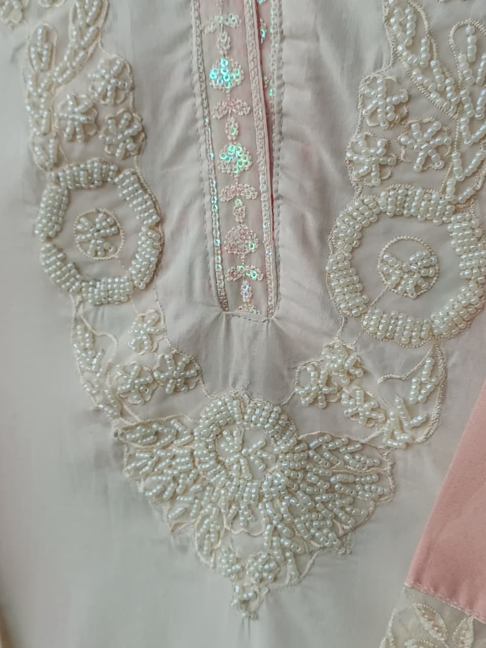 USHNA (IVORY)