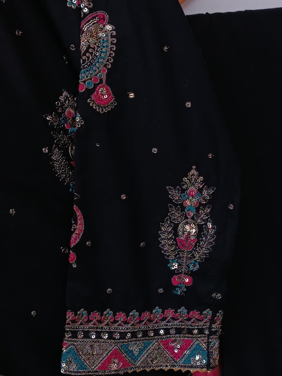 VANILLA (BLACK)