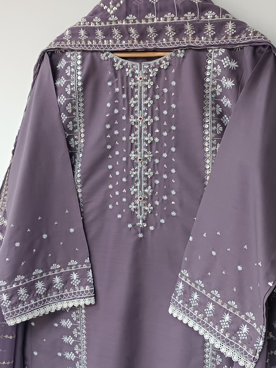 VARDA (LILAC)