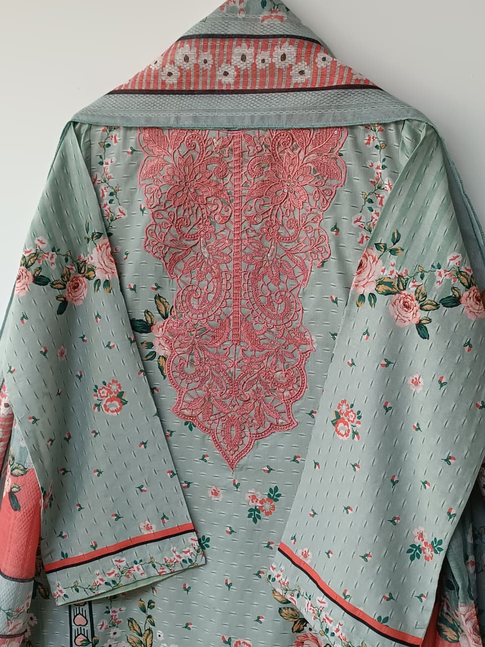 TASHFEN (PASTEL GREEN)
